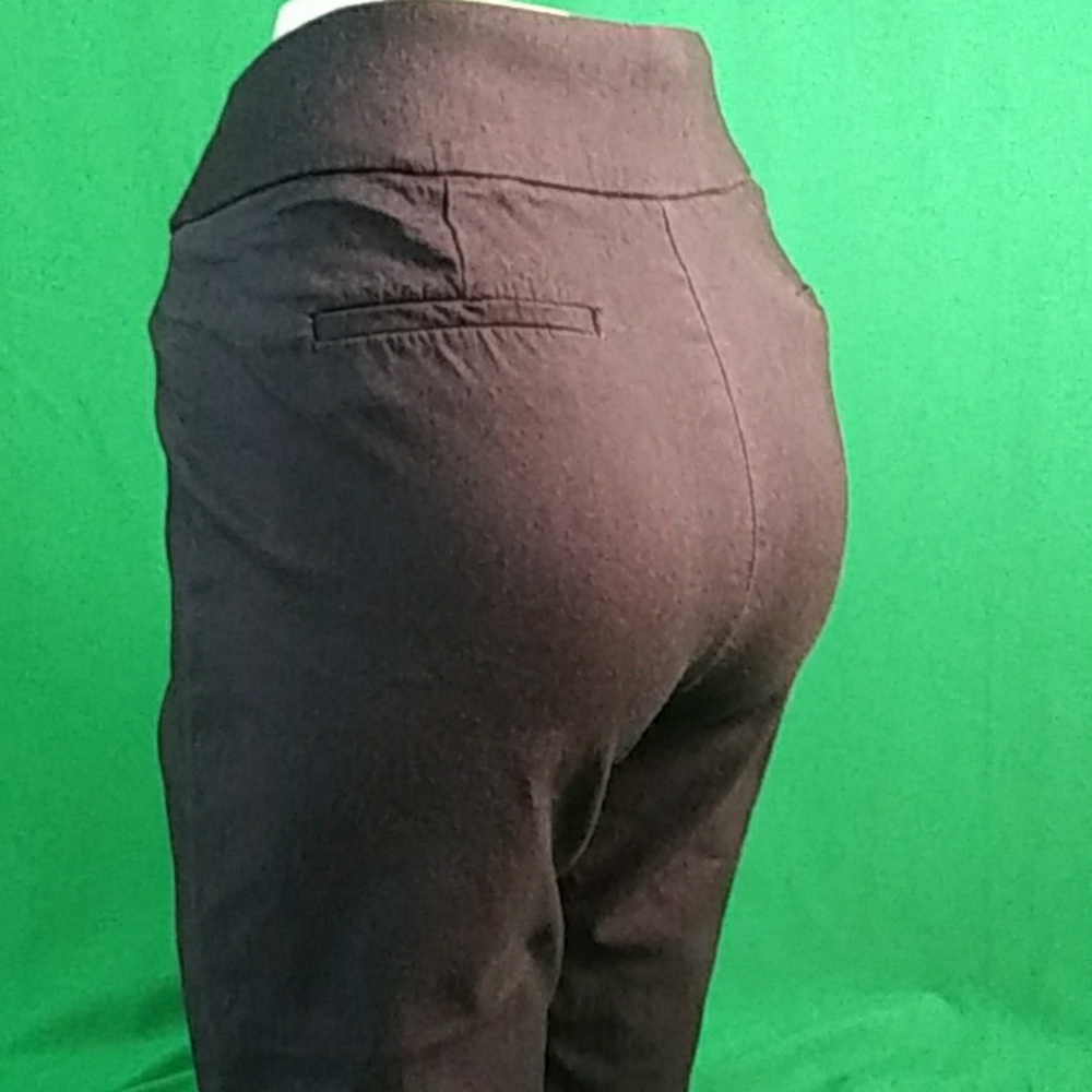 Apt 9. Stretchy pants. Size 10